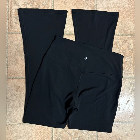 Lululemon black align high rise mini flare pant - Picture 1 of 3
